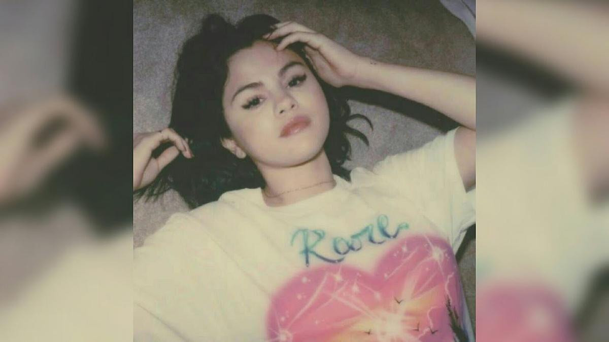 Selena Gomez tiếp tục xác lập nên thành tích 'khủng' trong sự nghiệp với album Rare Ảnh 5