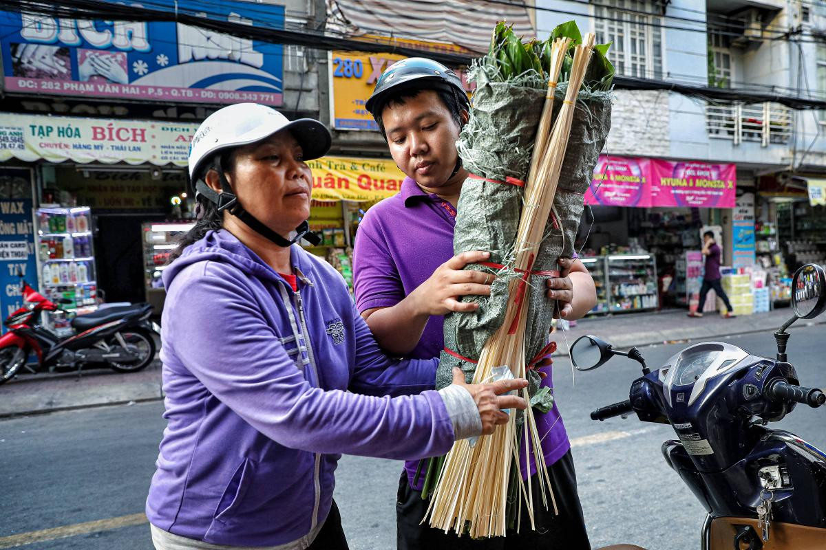 Chợ lá dong ngày Tết Ảnh 7