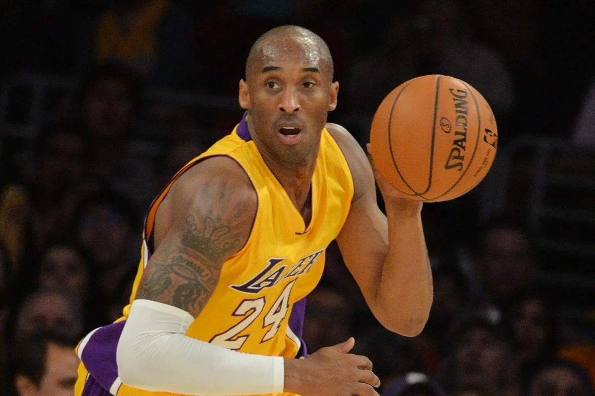 Video giả mạo khoảnh khắc trực thăng của Kobe Bryant gặp nạn hút hơn 3 triệu view trên YouTube Ảnh 1