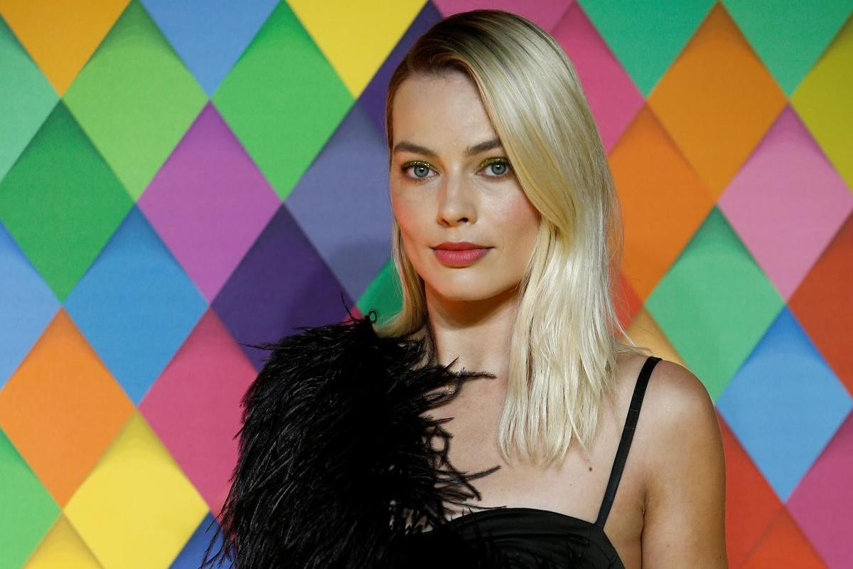 'Harley Quinn' Margot Robbie được Disney nhắm cho vai Tinker Bell trong phim về Peter Pan Ảnh 2