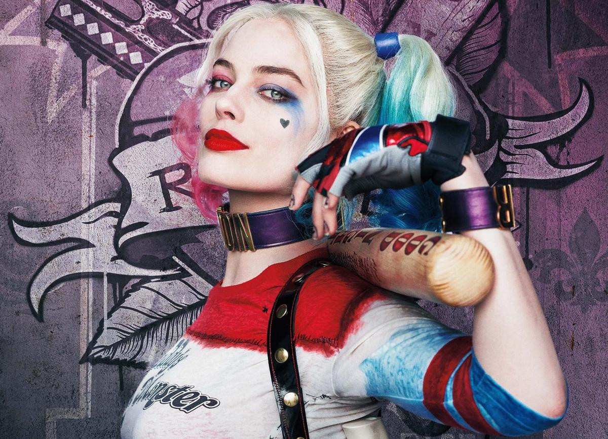 Sao nữ Harley Quinn thanh lịch hết cỡ với trang phục của NTK Công Trí trên truyền hình Ảnh 1