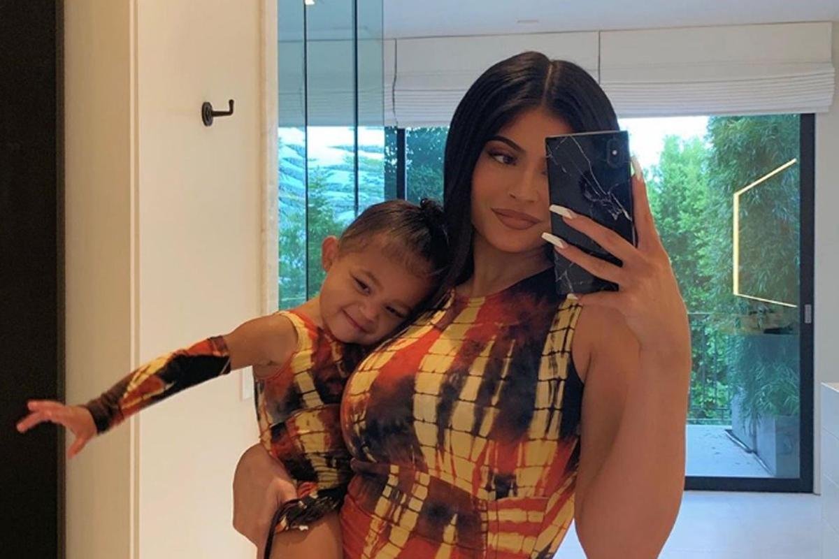 Mặc dù hạt cung cấp nhiều dinh dưỡng, Kylie Jenner không bao giờ ăn vì lý do này Ảnh 2