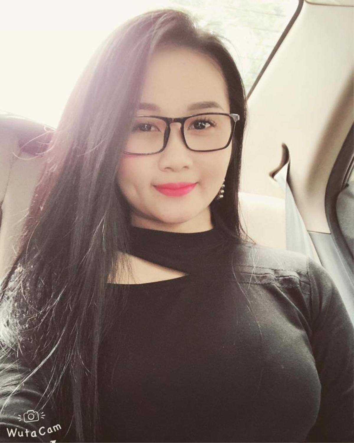 Ngọc Trinh và các WAGs yêu sao bóng đá kém tuổi Ảnh 3