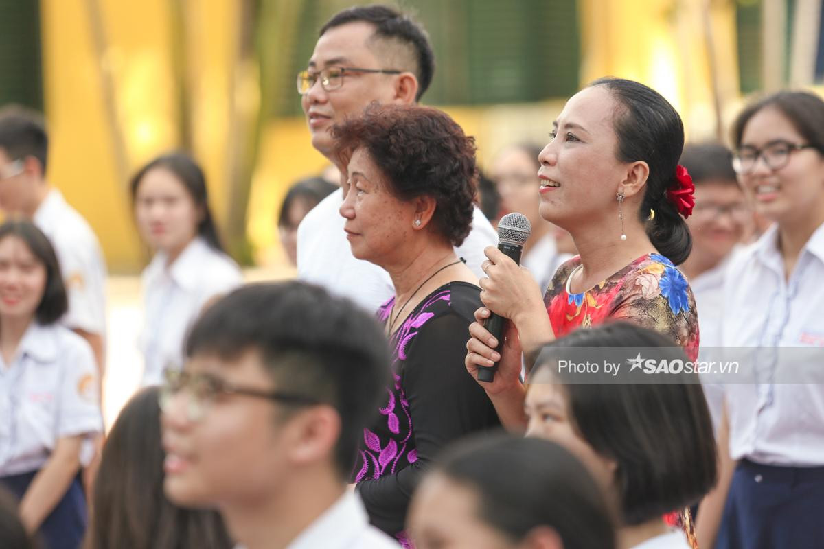 Tập 1 Thiếu niên nói 2020: Phụ huynh khóc cười nghe con trẻ bày tỏ nỗi lòng 'Đến nay, ba mẹ mới thấu hiểu' Ảnh 2