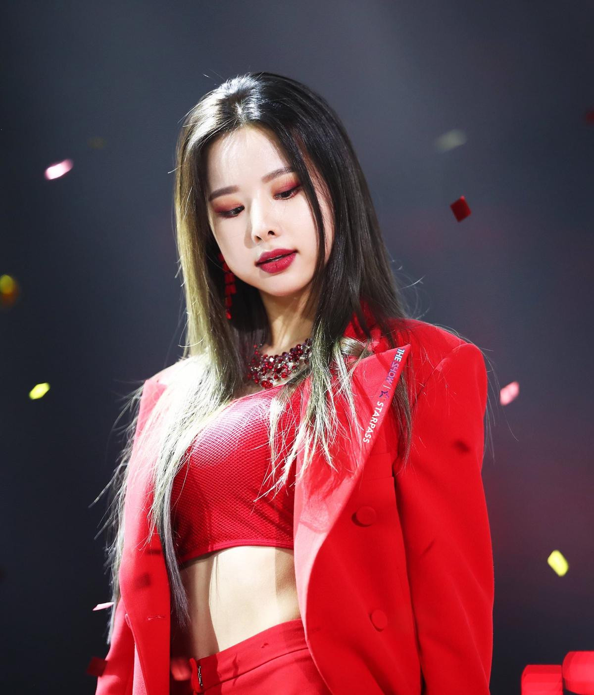 Kpop tuần qua: Solji (EXID) rời Banana Culture, Seungwoo (X1) cháy vé fan meeting solo, fan Trung chuẩn bị tiền 'khủng' mua album BlackPink Ảnh 1