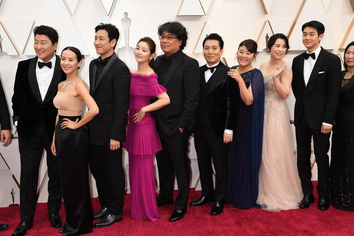 Dàn sao khủng Hollywood lộng lẫy đổ bộ thảm đỏ trao giải Oscar 2020 Ảnh 23