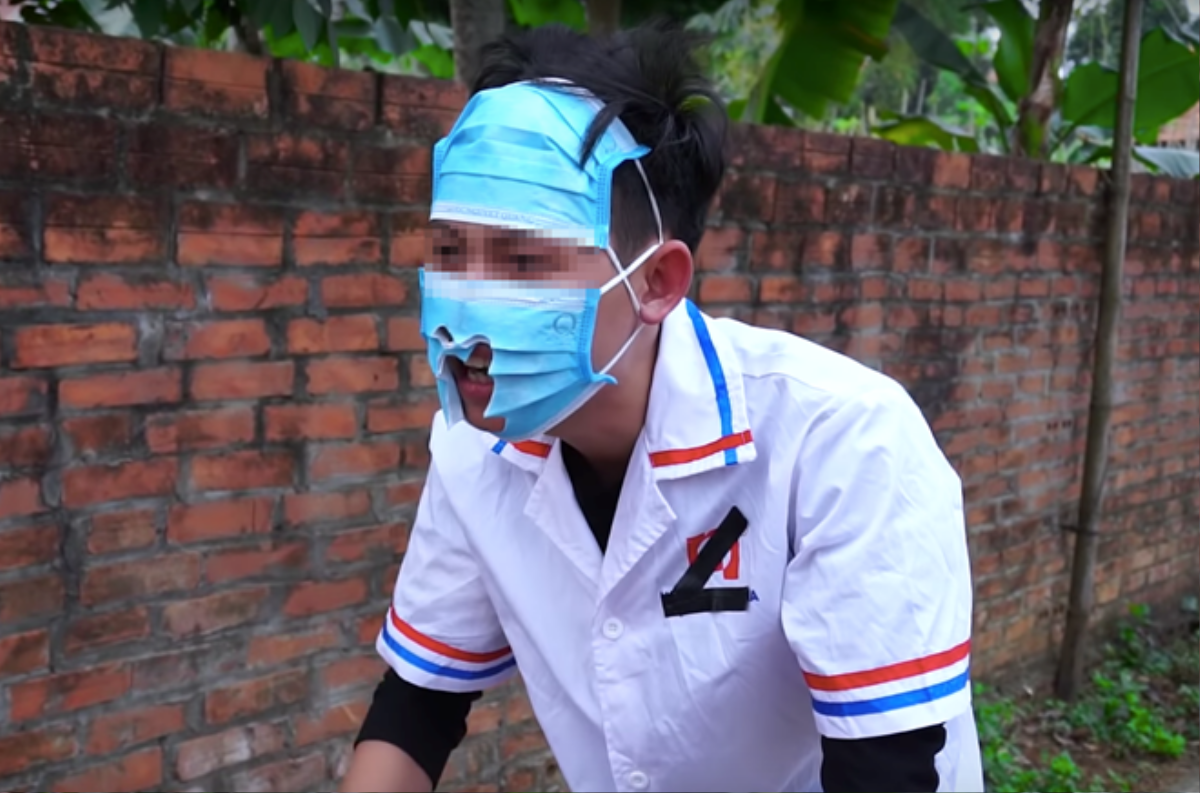 Nhiều YouTuber lợi dụng dịch bệnh virus corona để 'câu view', dân mạng bức xúc: 'Người văn minh không mua vui trên nỗi đau đồng loại' Ảnh 1