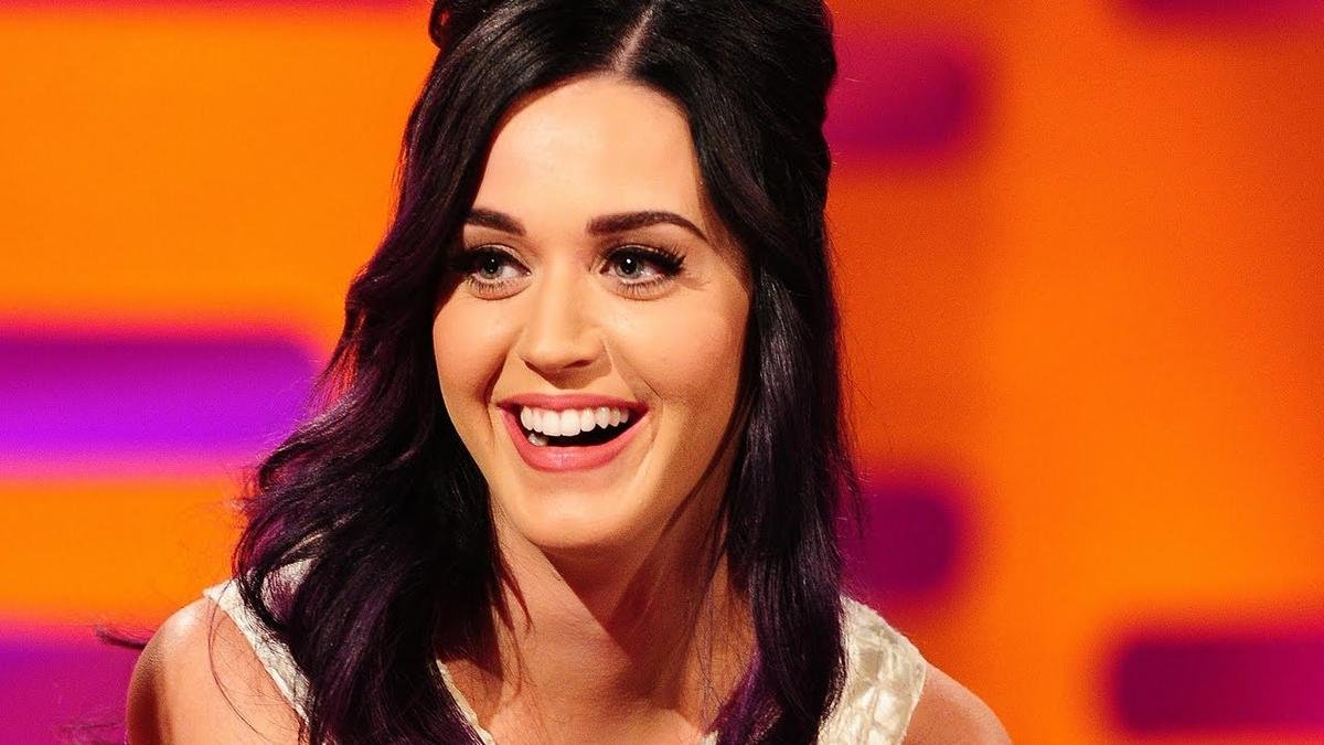 Bị fan liên tục 'kêu gào' album mới, Katy Perry đáp trả: ' Tôi quyết định trở thành… nhà thí nghiệm học' Ảnh 2