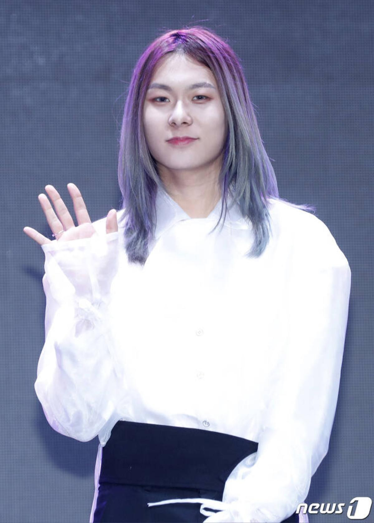 Bạn gái cũ tố TTS 'Produce 101' Jang Moon Bok sờ soạng, đòi làm chuyện 18+ ngay khi gặp gỡ Ảnh 4