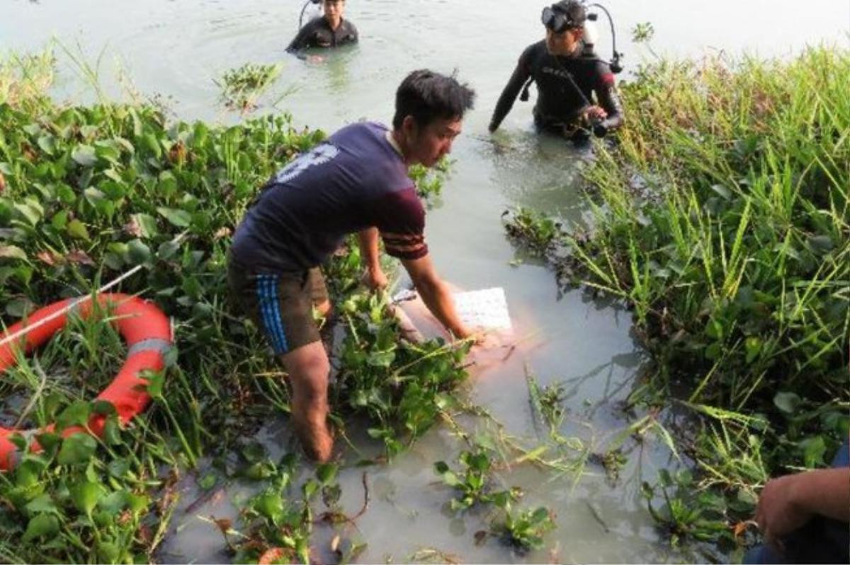 Thách đố nhau thi bơi, hai người tử vong dưới hồ nước trong công viên Ảnh 1