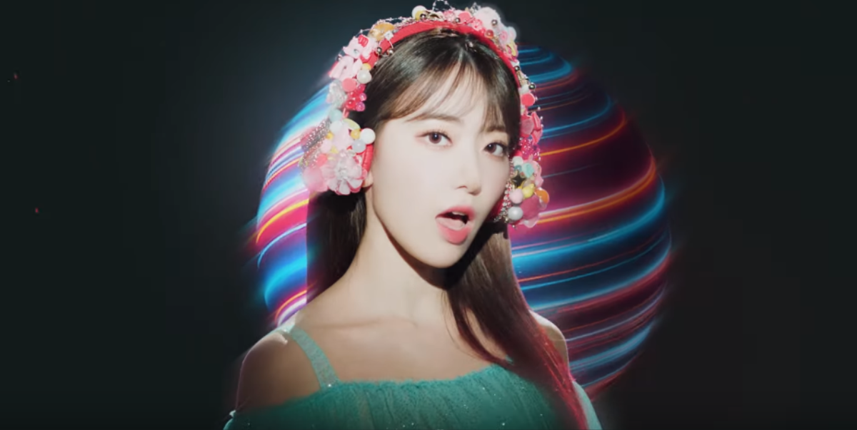 IZ*ONE tung MV sau ồn ào gian lận, lượng đặt trước album vượt cả Kill This Love (BLACKPINK) Ảnh 5