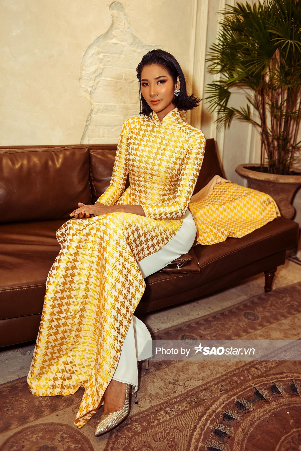 Hoàng Thùy được mời thi Miss Supranational 2020: Fan quốc tế bất ngờ, fan Việt ủng hộ mạnh mẽ Ảnh 1