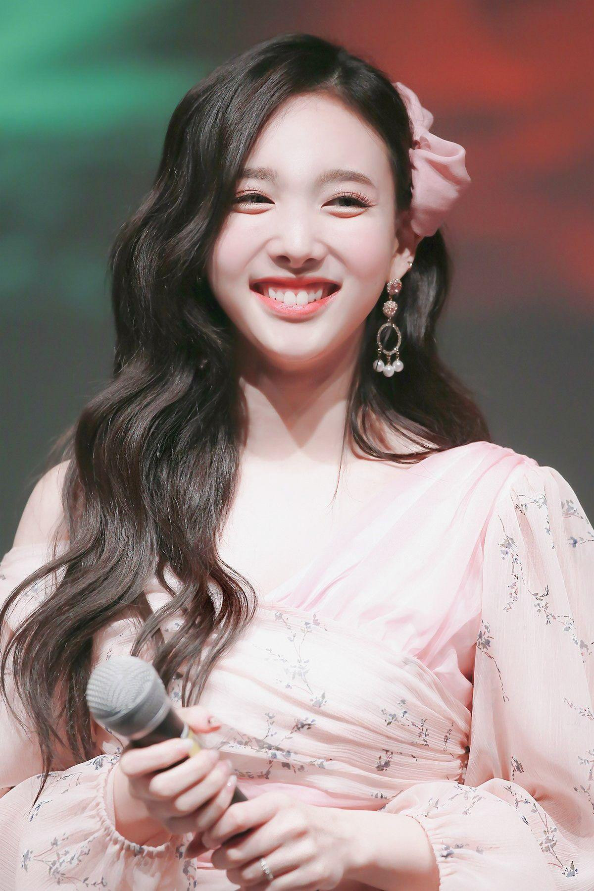 'Kẻ bám đuôi' tuyên bố sẽ tiếp tục trở lại Hàn Quốc để tìm Nayeon (TWICE) khiến fan như ngồi trên đống lửa Ảnh 3