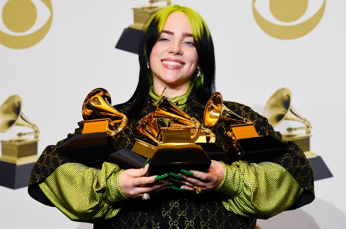 Đánh dấu tuần thứ 10 liên tiếp xuất hiện trên No.1, Billie Eilish chính thức trên đà soán ngôi Adele và trở thành người thứ 9 có thể làm được điều này… Ảnh 3