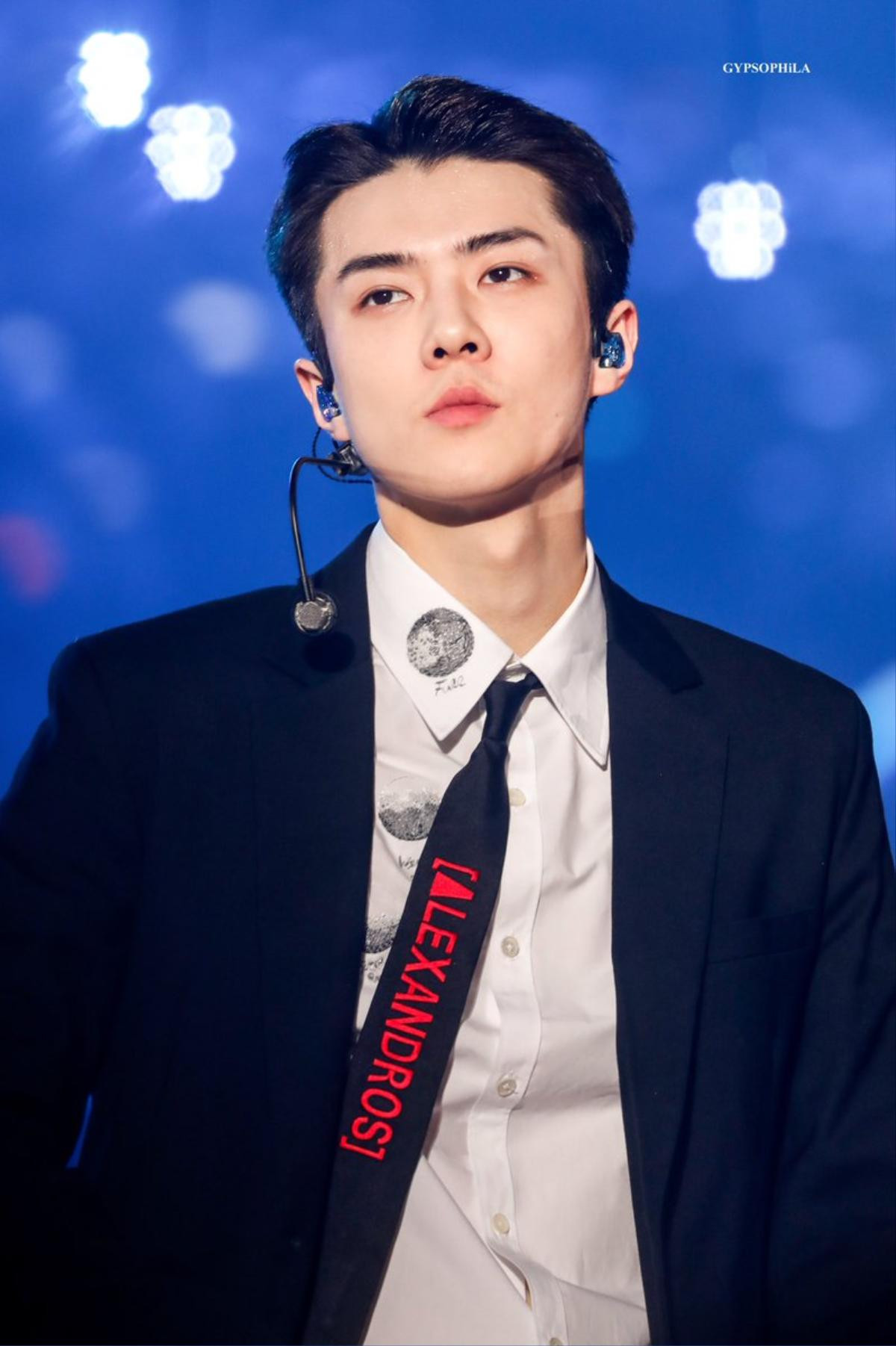 Fan trầm trồ khi Sehun còn tham gia concert EXO EXplOration với một vai trò đặc biệt Ảnh 4