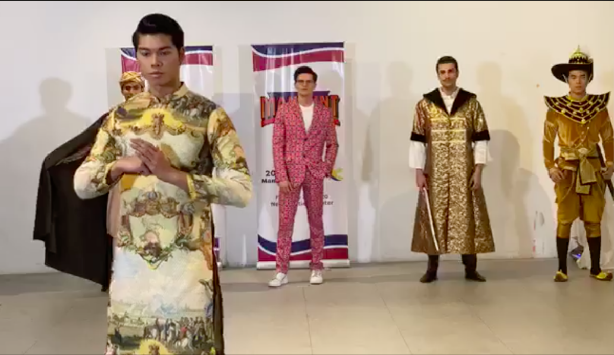 Phạm Đình Lĩnh diện National Costume áo dài độc đáo, được dự đoán đăng quang Manhunt International 2020 Ảnh 5