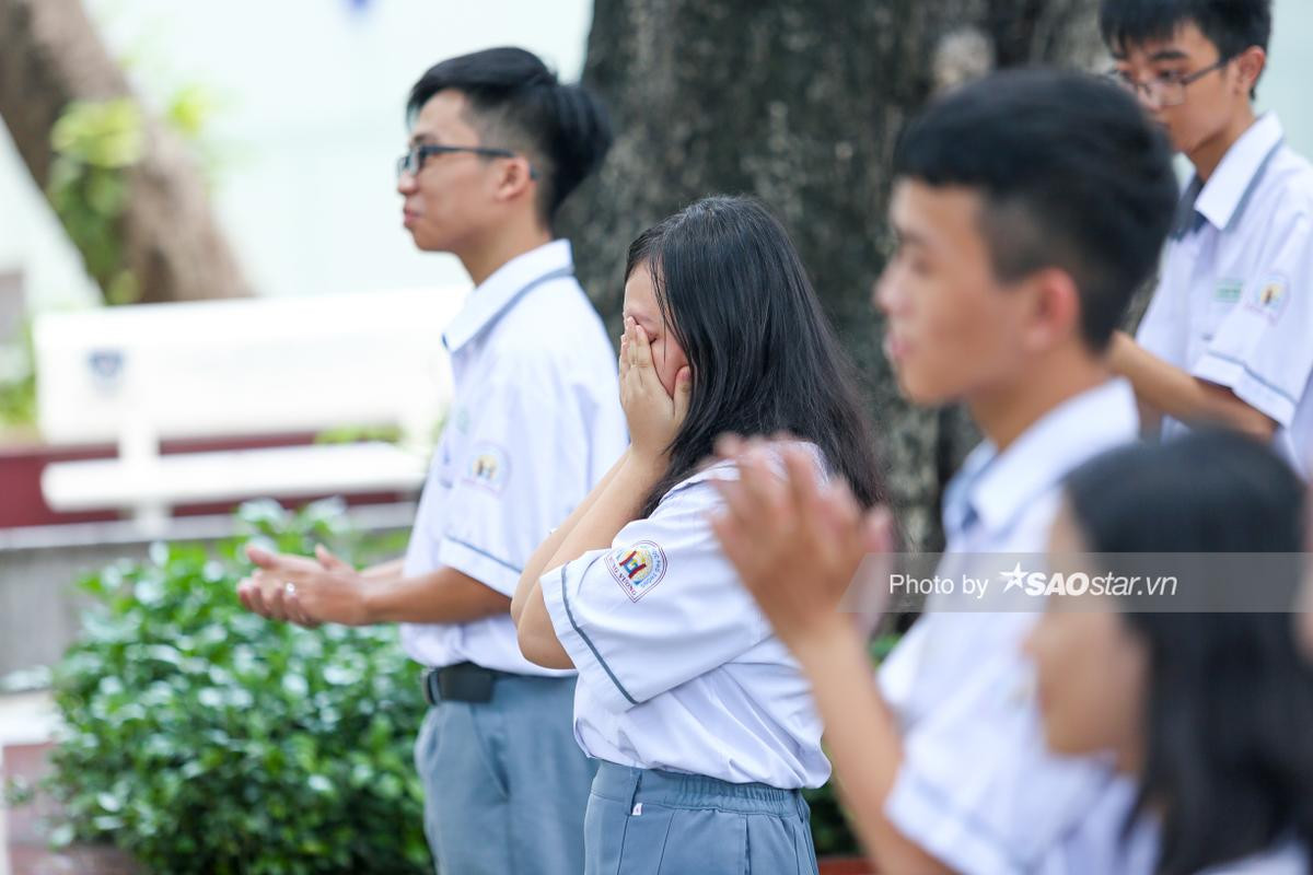 Câu chuyện 'bố lái xe ôm - con gái xấu hổ' của nữ sinh trường Hùng Vương khiến nhiều người suy ngẫm Ảnh 3