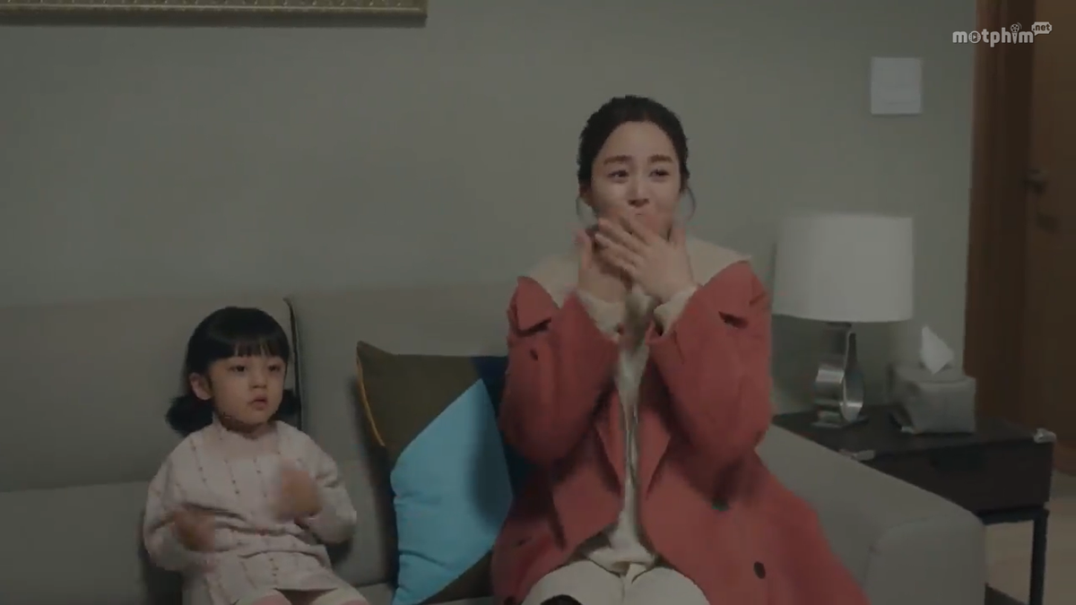 'Hi Bye Mama' tập 1: Sự trở lại đầy nước mắt của 'mẹ ma' Kim Tae Hee Ảnh 3