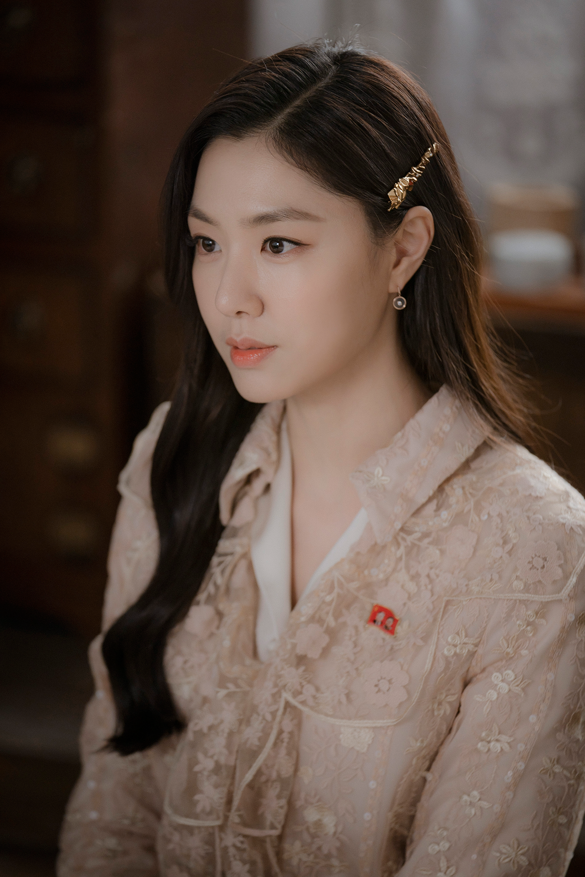 Giống nhau đến kinh ngạc, Seo Ji Hye và Irene (Red Velvet) là chị em thất lạc? Ảnh 3