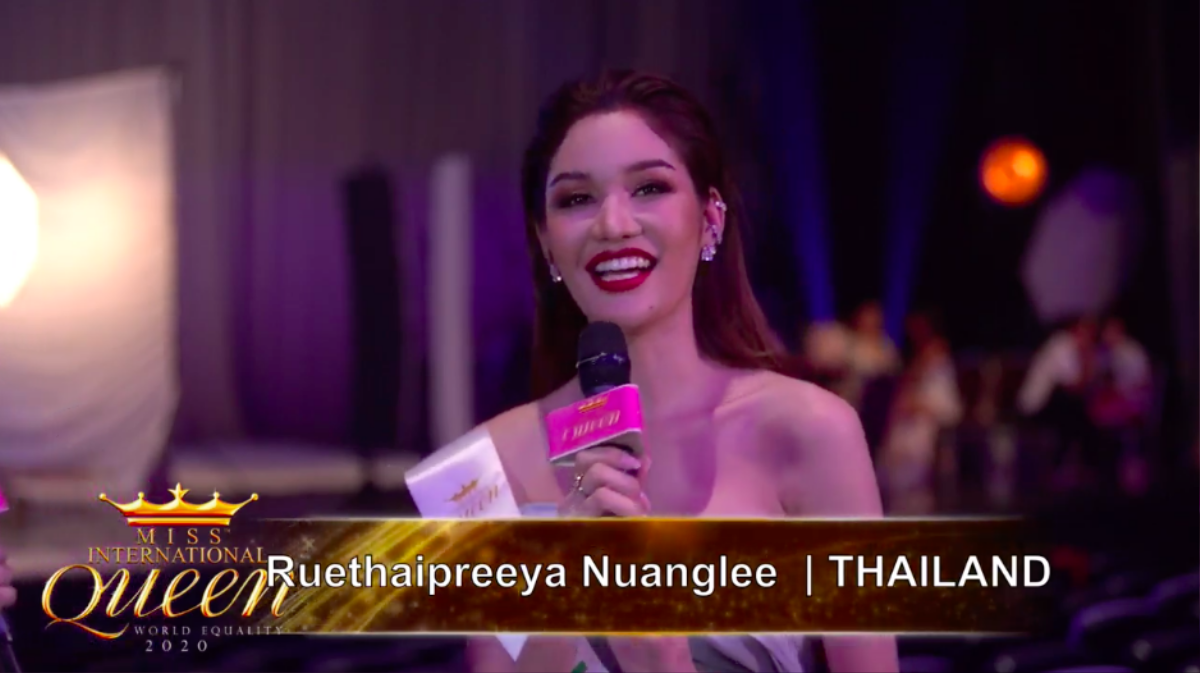 Hoài Sa diện áo dài nổi bật, trả lời ứng xử bằng tiếng Anh tại Miss International Queen 2020 Ảnh 11