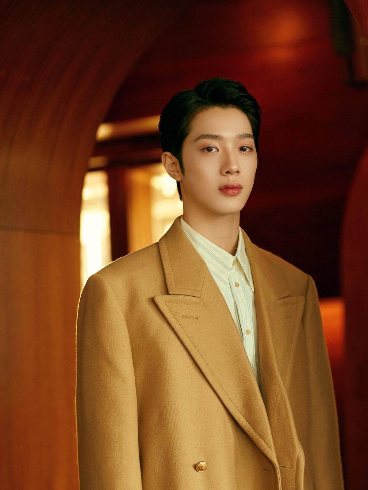 Anti-fan 'cứng họng' với màn đáp trả chê bai ngoại hình 'cực gắt' của KuanLin (Wanna One) Ảnh 5