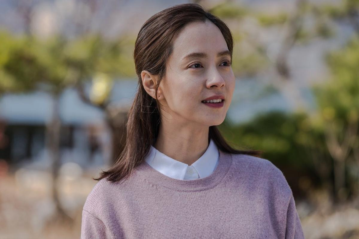 Từ nữ thần nụ cười, 'mợ ngố' Song Ji Hyo biến thành người đàn bà nham hiểm giả tạo Ảnh 1