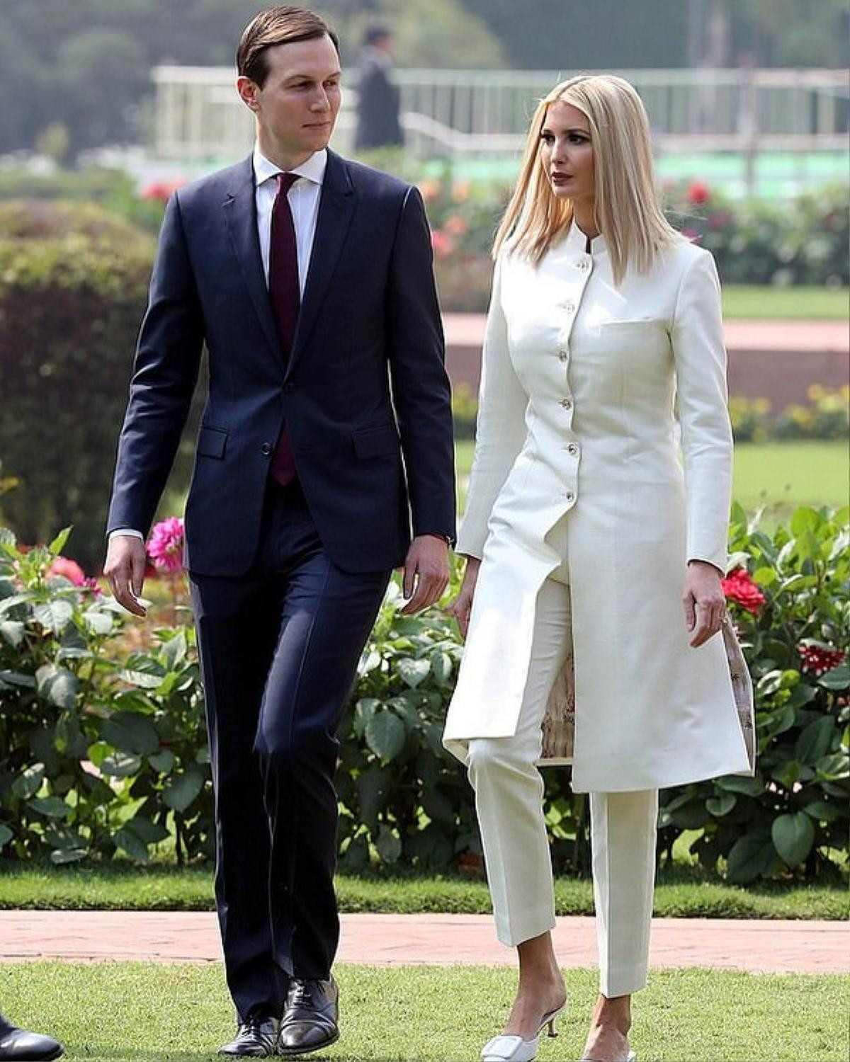 Ivanka Trump đẹp như hoa với váy đầm nữ tính khi công du Ấn Độ Ảnh 3