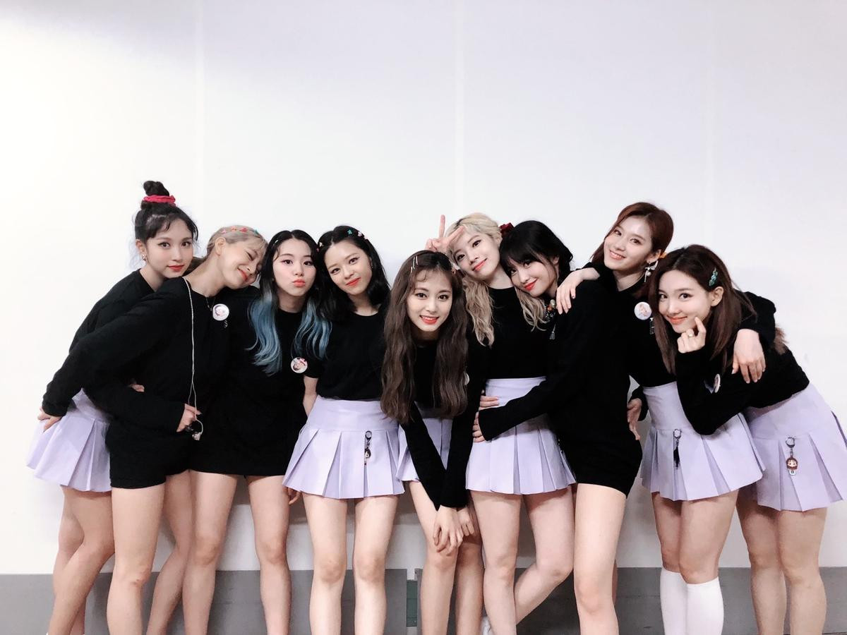 Fan trút bỏ nỗi lo khi cuối cùng JYP Ent cũng thông báo trì hoãn concert của Twice tại Tokyo Dome Ảnh 2