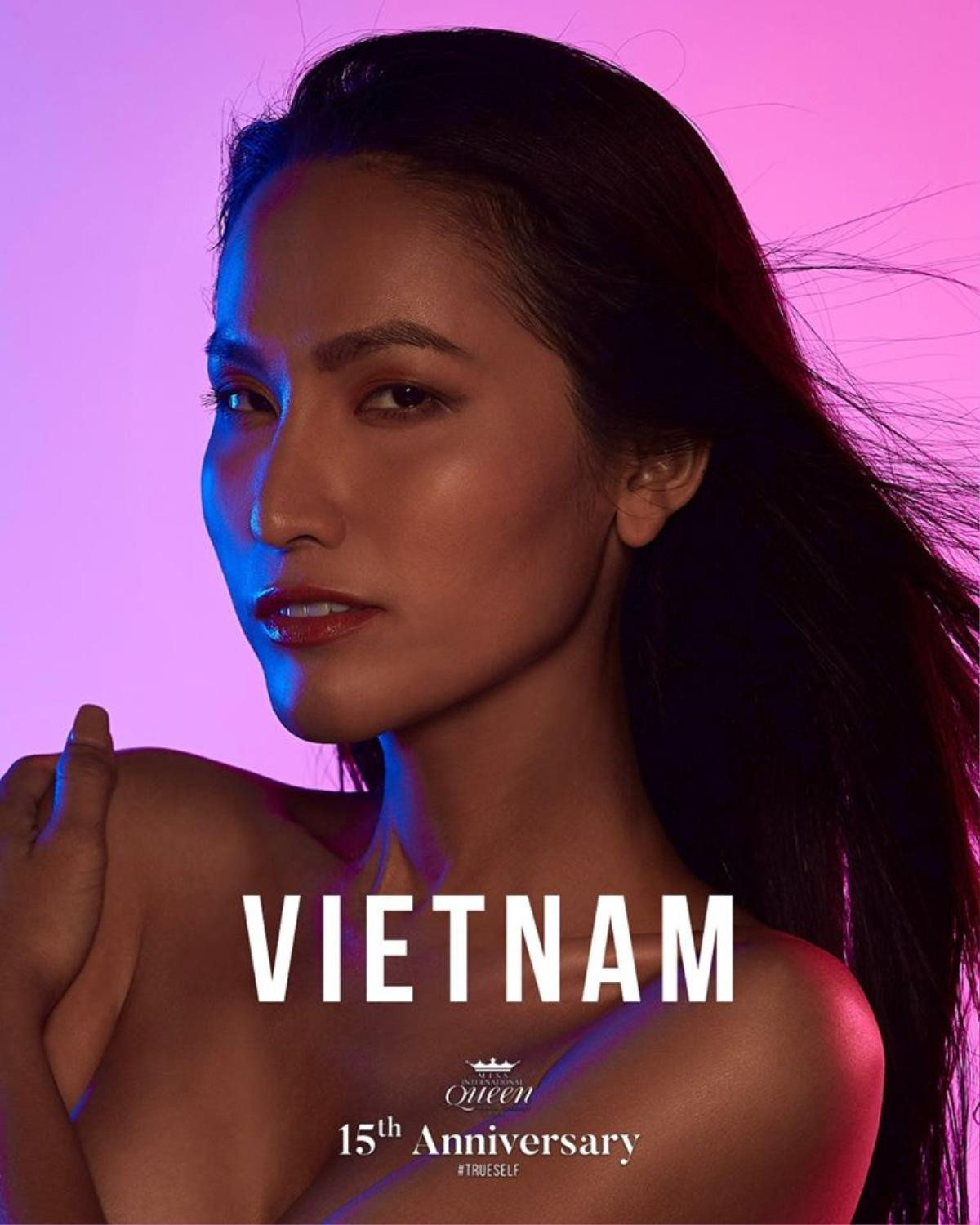 21 mỹ nhân Miss Int' Queen 2020 đọ nhan sắc với ảnh cận mặt: Best Face gọi tên Hoài Sa hay Vicky Trần? Ảnh 1