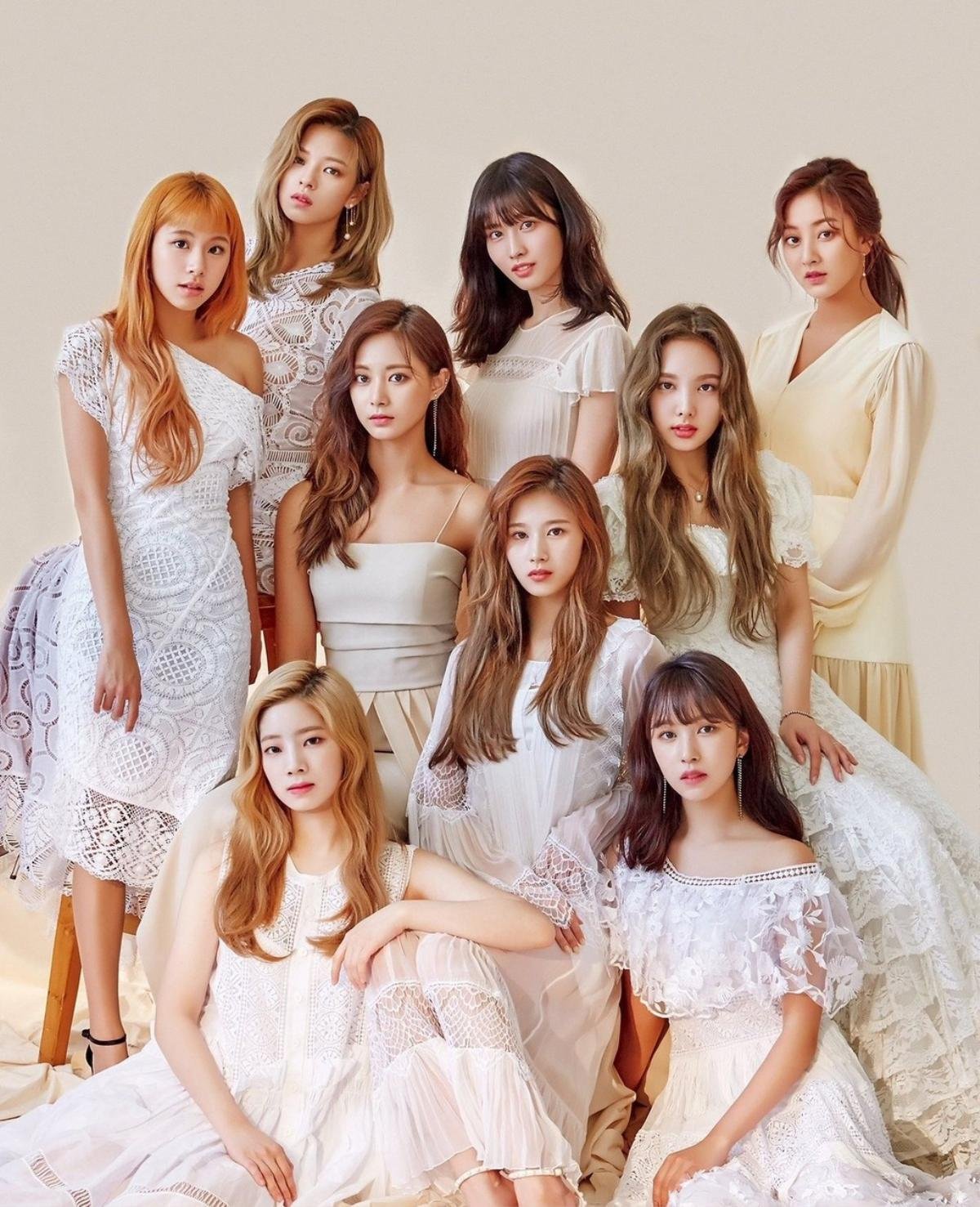 TWICE bị chỉ trích vì liên tục yêu cầu fan phải stream nhạc Ảnh 1