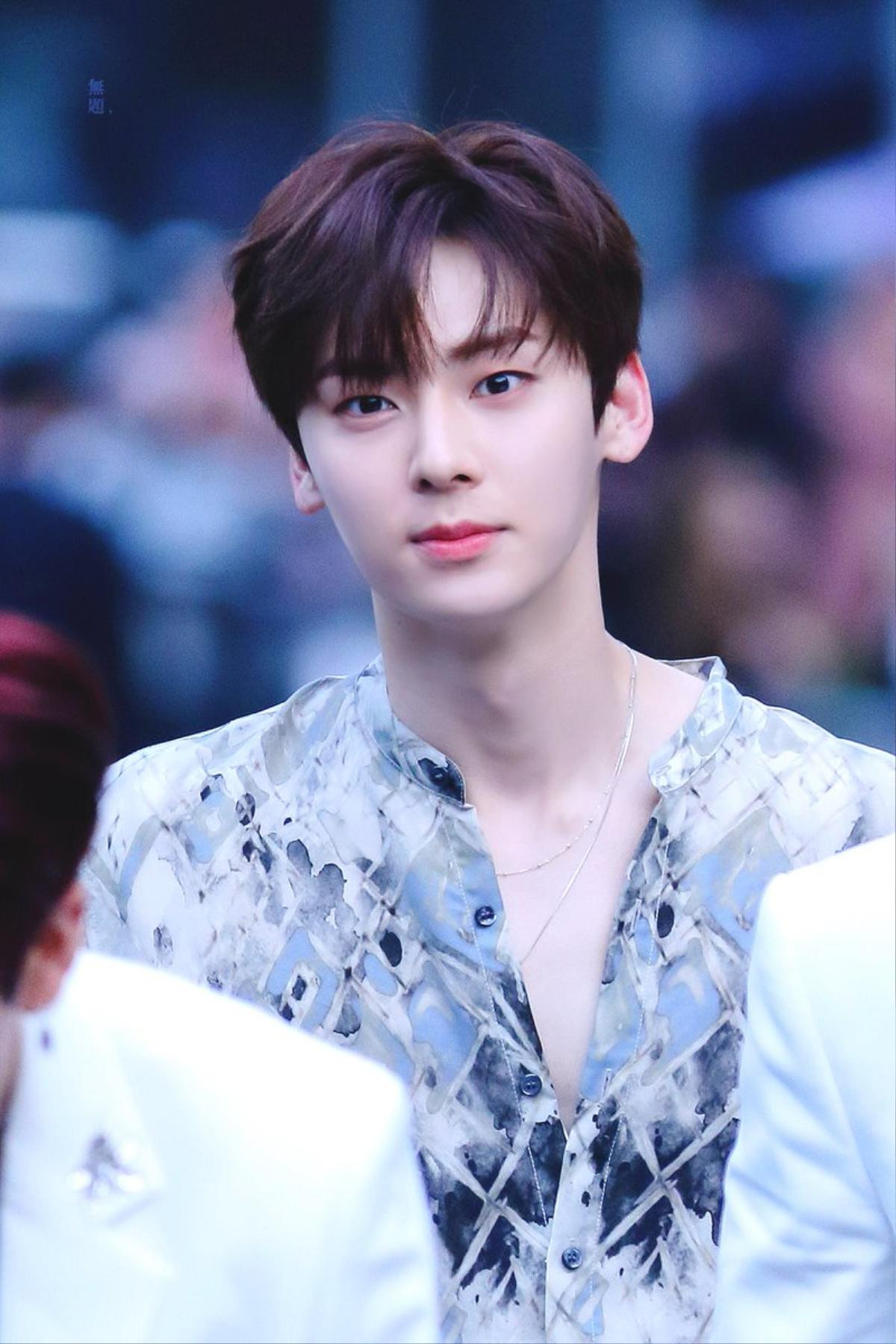 Rộ tin Hwang Minhyun (NU'EST) nhiễm Covid-19, Knet đòi kiện tụng Ảnh 4