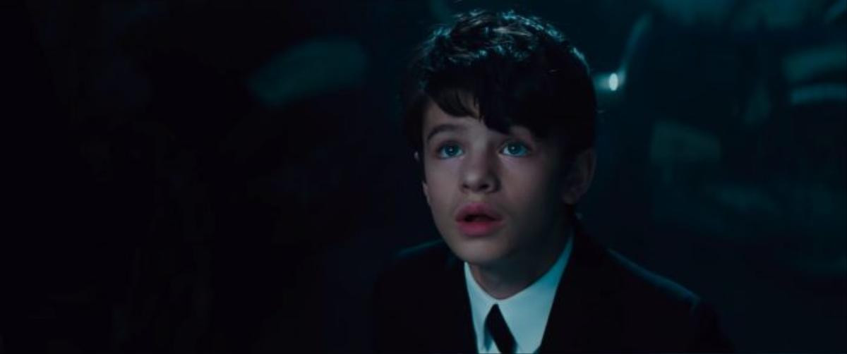 'Artemis Fowl' của Disney bị chính người hâm mộ tẩy chay: Đây là lý do tại sao? Ảnh 5