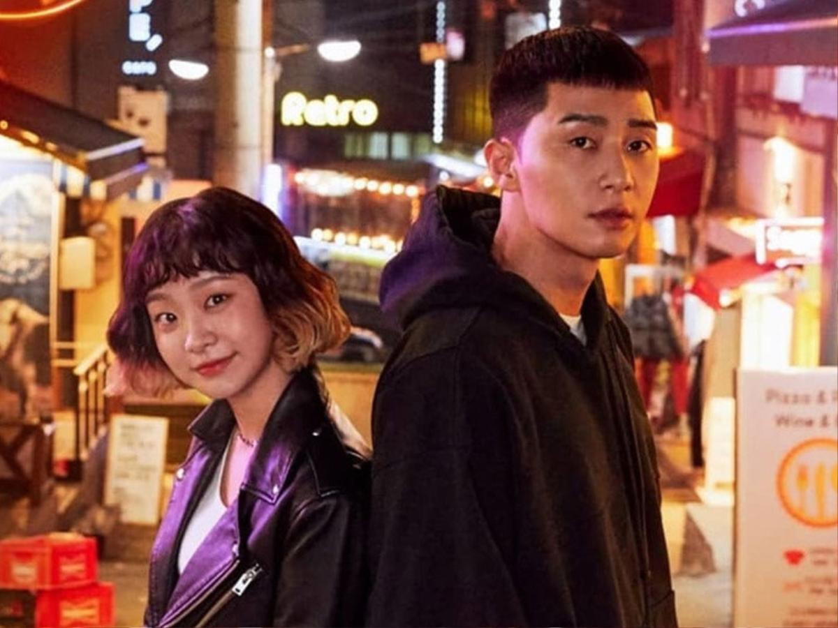 Hậu trường 'Itaewon Class': Ahn Bo Hyun gọi Kim Da Mi là 'phù thủy', Park Seo Joon 'anh hùng cứu mỹ nhân' Ảnh 5