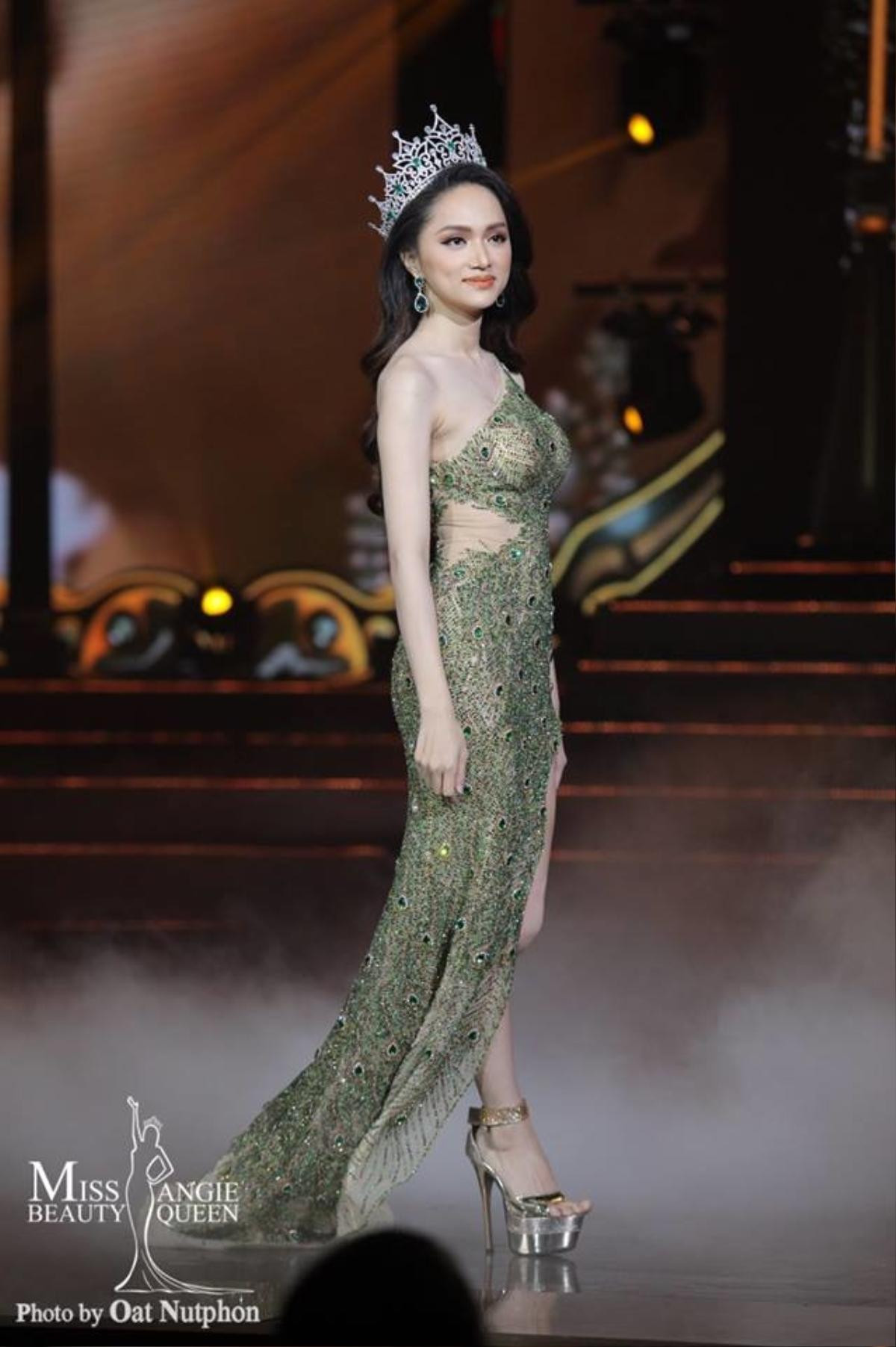 Đây là màn final walk khổ sở - nguy hiểm nhất lịch sử Miss International Queen, thần thái nhất vẫn là Hương Giang Ảnh 7