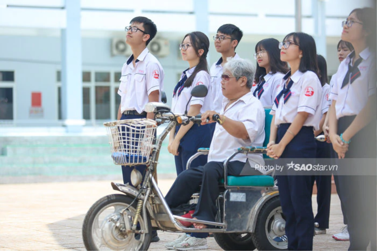 Những tấm gương hiếu thảo gây xúc động giữa đời thường: 'Mong mẹ ngủ nhiều hơn và đi tìm hạnh phúc mới' Ảnh 6