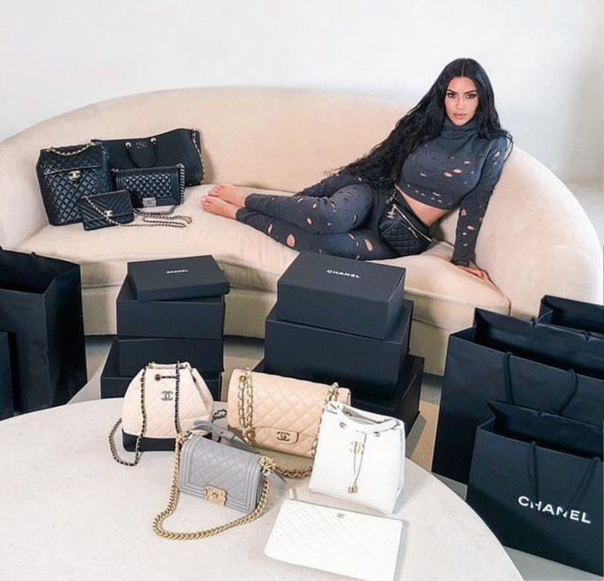 Giàu nứt vách, Kylie Jenner tiếp tục tặng 35.000 USD và loạt túi Gucci cho người hâm mộ Ảnh 5