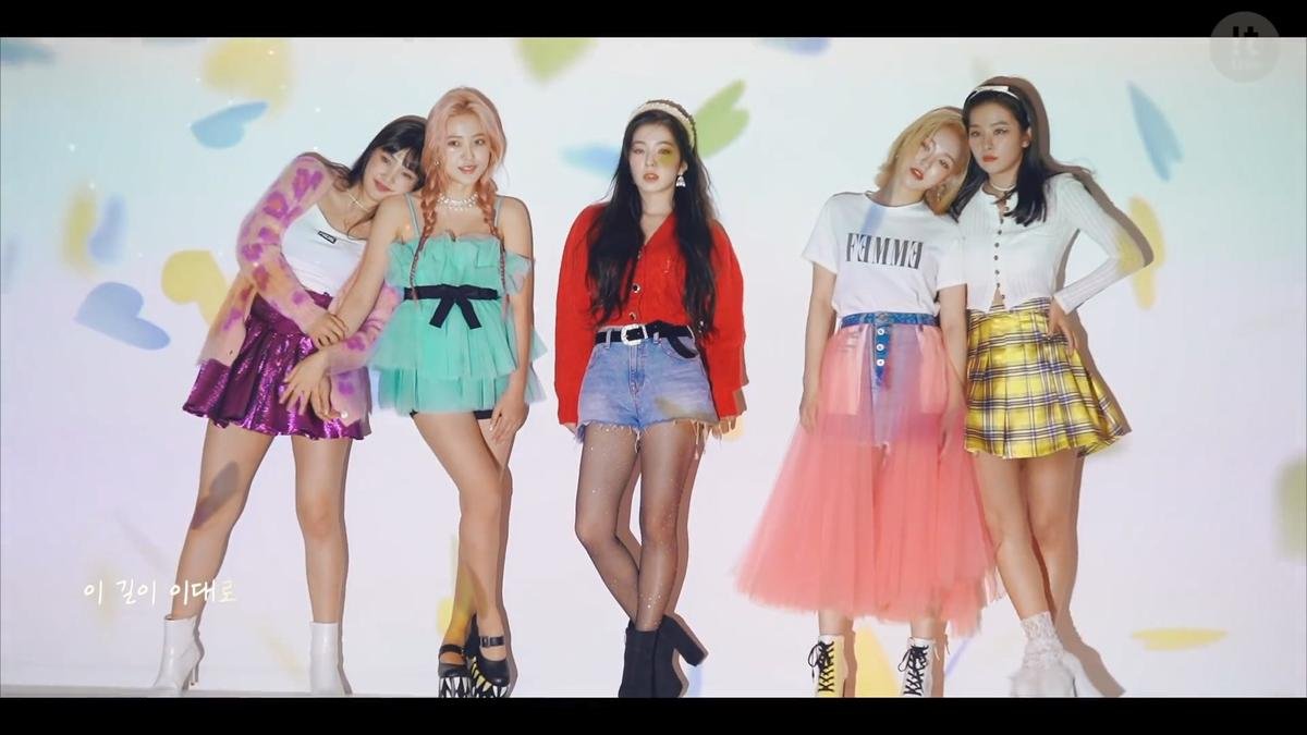 'Psycho' vẫn chưa giảm nhiệt, trở thành MV đầu tiên của Red Velvet làm được điều này trên Youtube Ảnh 4