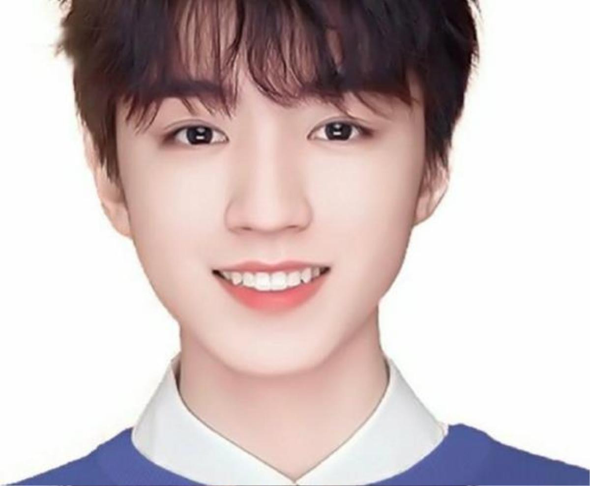 Ảnh thẻ của TFBOYS được khen ngợi: Vương Nguyên thanh tú, Dịch Dương Thiên Tỉ mộc mạc, dễ nhìn Ảnh 9