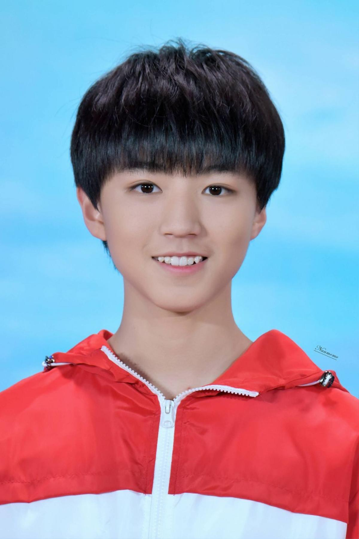 Ảnh thẻ của TFBOYS được khen ngợi: Vương Nguyên thanh tú, Dịch Dương Thiên Tỉ mộc mạc, dễ nhìn Ảnh 8