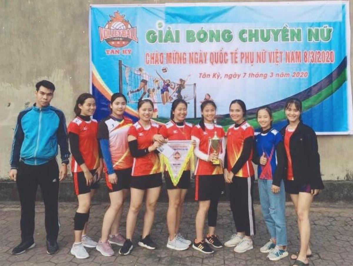 Nữ sinh du học Hàn Quốc đang cách ly COVID-19 vẫn dự giải bóng chuyền Ảnh 1