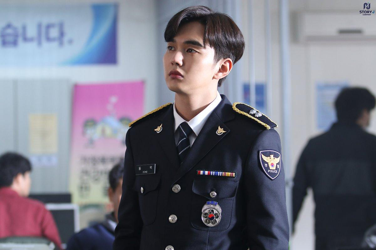 'Em trai quốc dân' Yoo Seung Ho bị chê bai về ngoại hình, Knet phẫn nộ! Ảnh 10