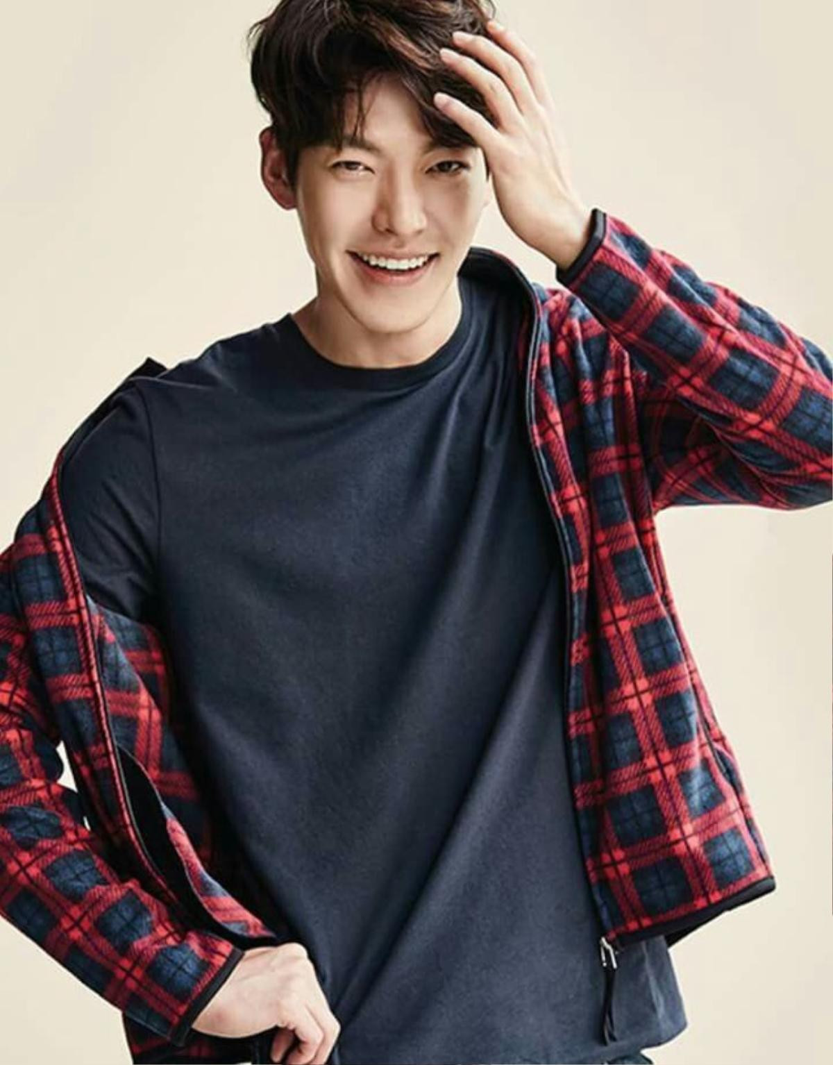 Kim Woo Bin 'tái xuất' trong tháng 3 với phim 'Alien' - 'Nam phụ Quốc dân' Ji Soo sẽ yêu 'người đẹp Gangnam' Im Soo Hyang Ảnh 1