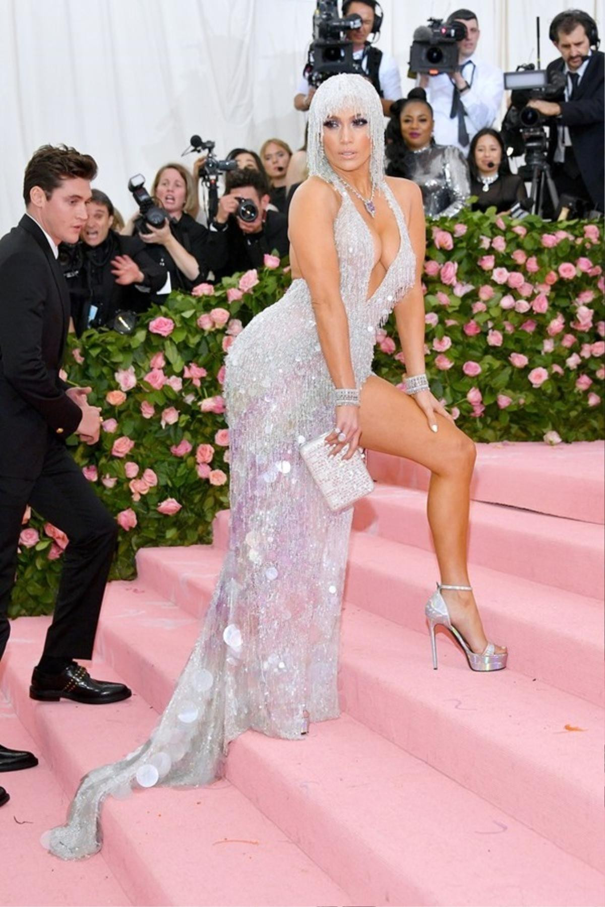 Giải Oscar thời trang - Met Gala 2020 vẫn diễn ra đúng lịch mặc cho dịch nCovid-19 lan rộng Ảnh 3