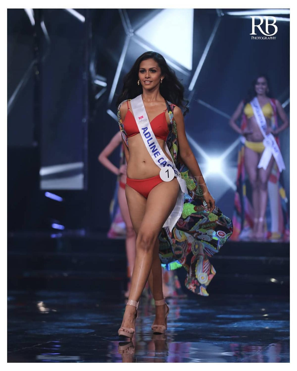 'Tam giác vàng' châu Á ở Miss Universe 2020: Khánh Vân best body, Ấn Độ best face, Indonesia catwalk điệu nghệ Ảnh 7