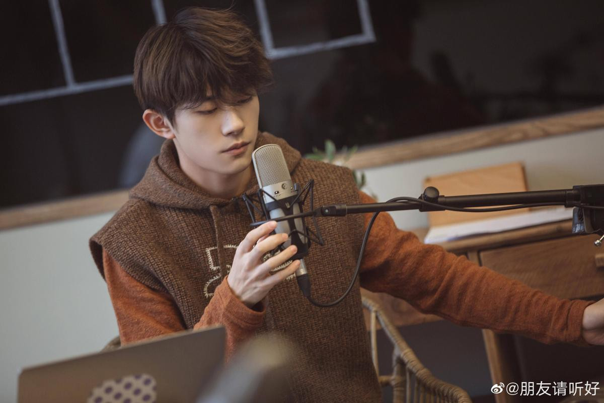 Nín thở trước nụ cười tỏa sáng của Dịch Dương Thiên Tỉ (TFBOYS): Nam thần sở hữu đồng điếu vô giá của Cbiz! Ảnh 26