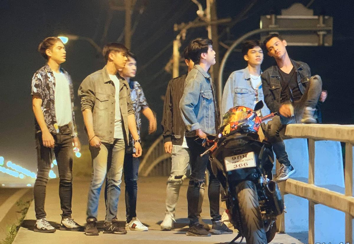 'Motor-Cycle The Series': Phim đam mỹ Thái lan hiếm hoi không lấy bối cảnh học đường, đầy rẫy drama tình trường Ảnh 2