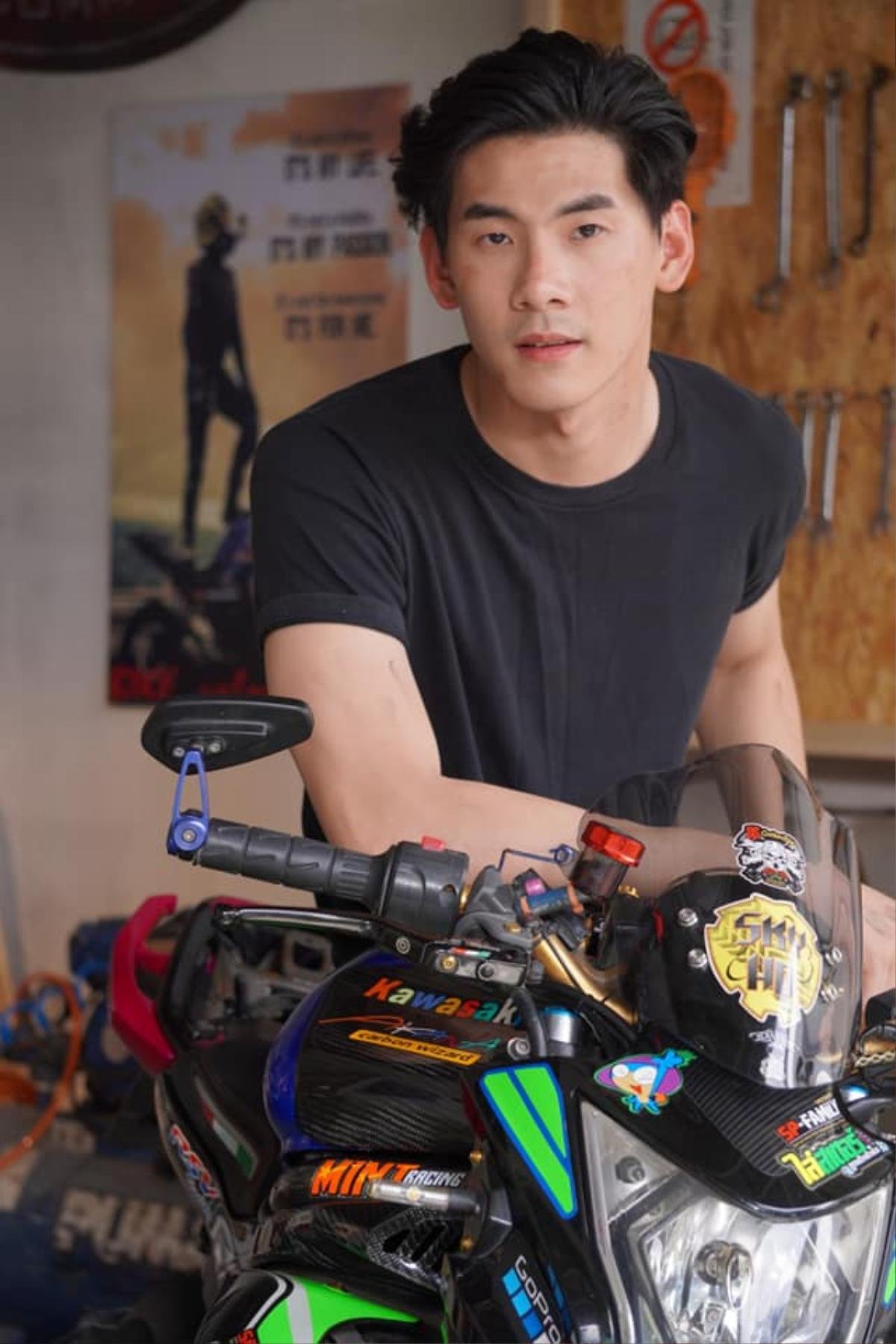 'Motor-Cycle The Series': Phim đam mỹ Thái lan hiếm hoi không lấy bối cảnh học đường, đầy rẫy drama tình trường Ảnh 9