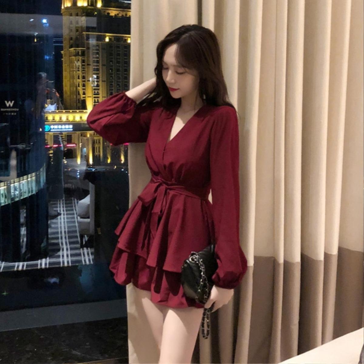 Góc toang! Đặt mua bộ jumpsuit sang chảnh, cô gái 'dở khóc dở cười' khi nhận về chiếc áo bầu như hàng chợ Ảnh 1