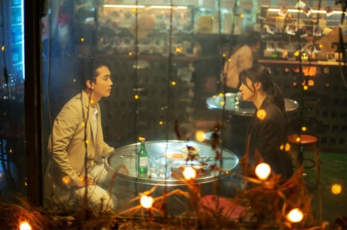 Trông đợi gì ở 'Chị đại Bắc Hàn' Seo Ji Hye trong 'Shall we eat dinner together' cùng Song Seung Hun? Ảnh 2