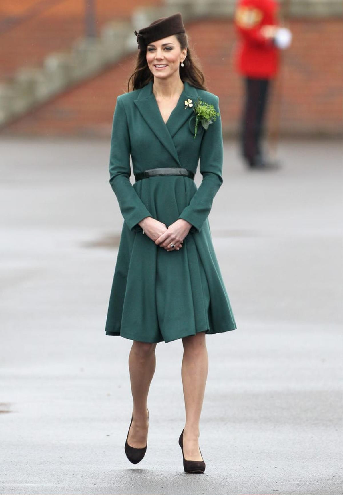 13 lần Kate Middleton mặc màu xanh lá cây để vinh danh văn hóa Ireland Ảnh 1